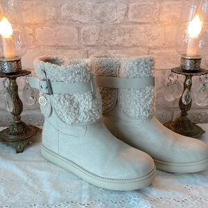Women’s OBG boots!!
